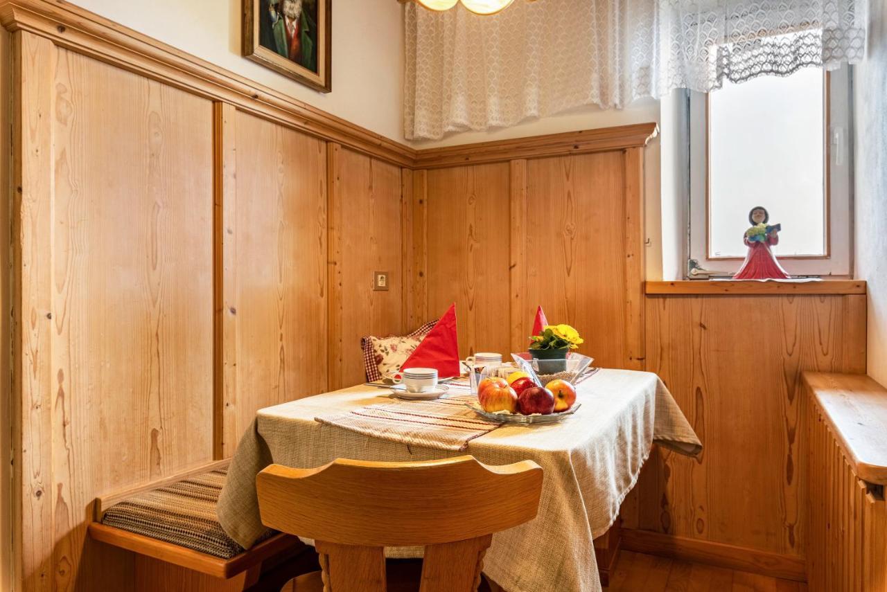 Adang Ferienwohnung Fernblick Tirolo Exterior foto