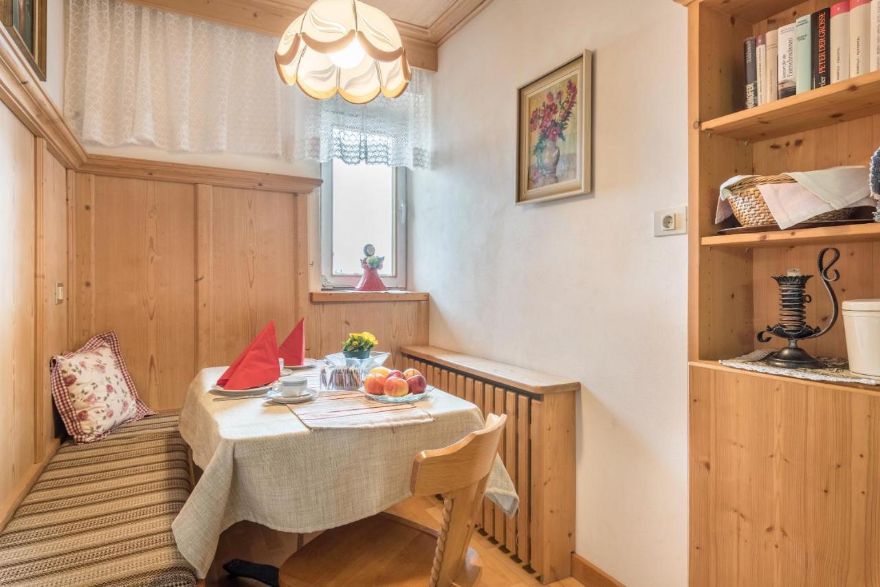 Adang Ferienwohnung Fernblick Tirolo Exterior foto